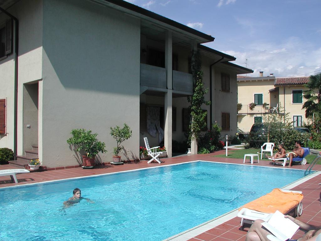 Villa Fiori Malcesine Bagian luar foto