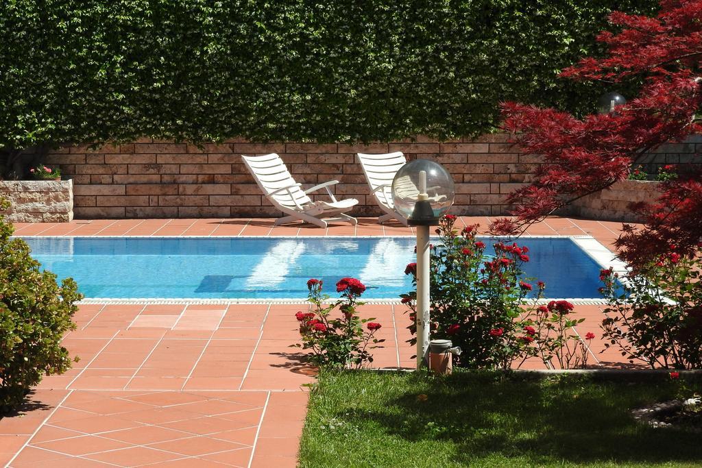 Villa Fiori Malcesine Bagian luar foto