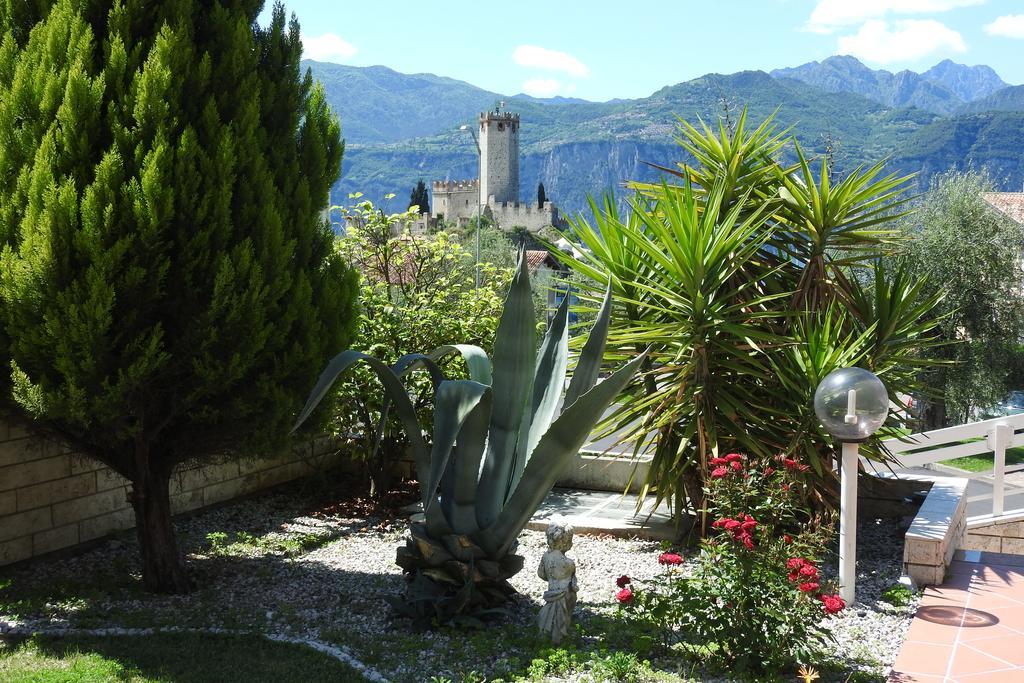 Villa Fiori Malcesine Bagian luar foto